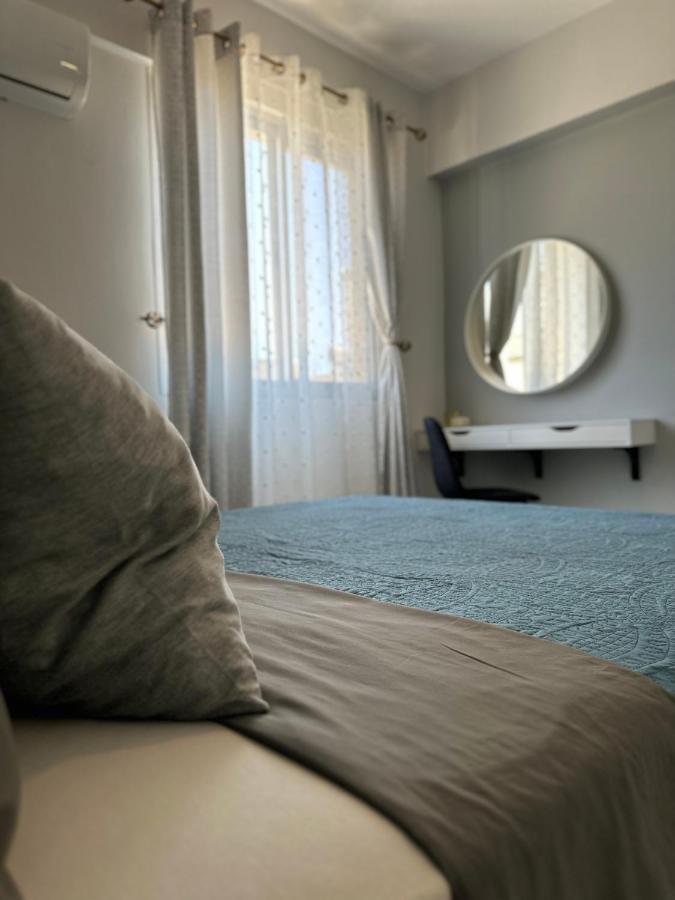Sea View Apartment Near The Beach Paphos Luaran gambar